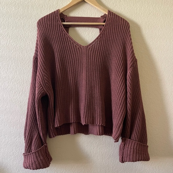 Open back sweater - Picture 3 of 4